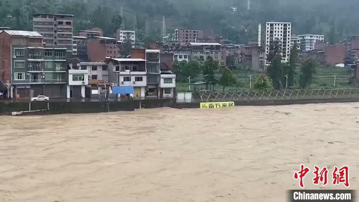 四川达州暴雨洪涝灾害紧急转移1.2万余人降雨过程已结束